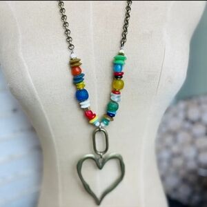 S21 Scoopled Colorful Sea Glass Beaded Heart Necklace